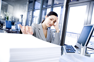 如何判斷是否存在勞動(dòng)關(guān)系？